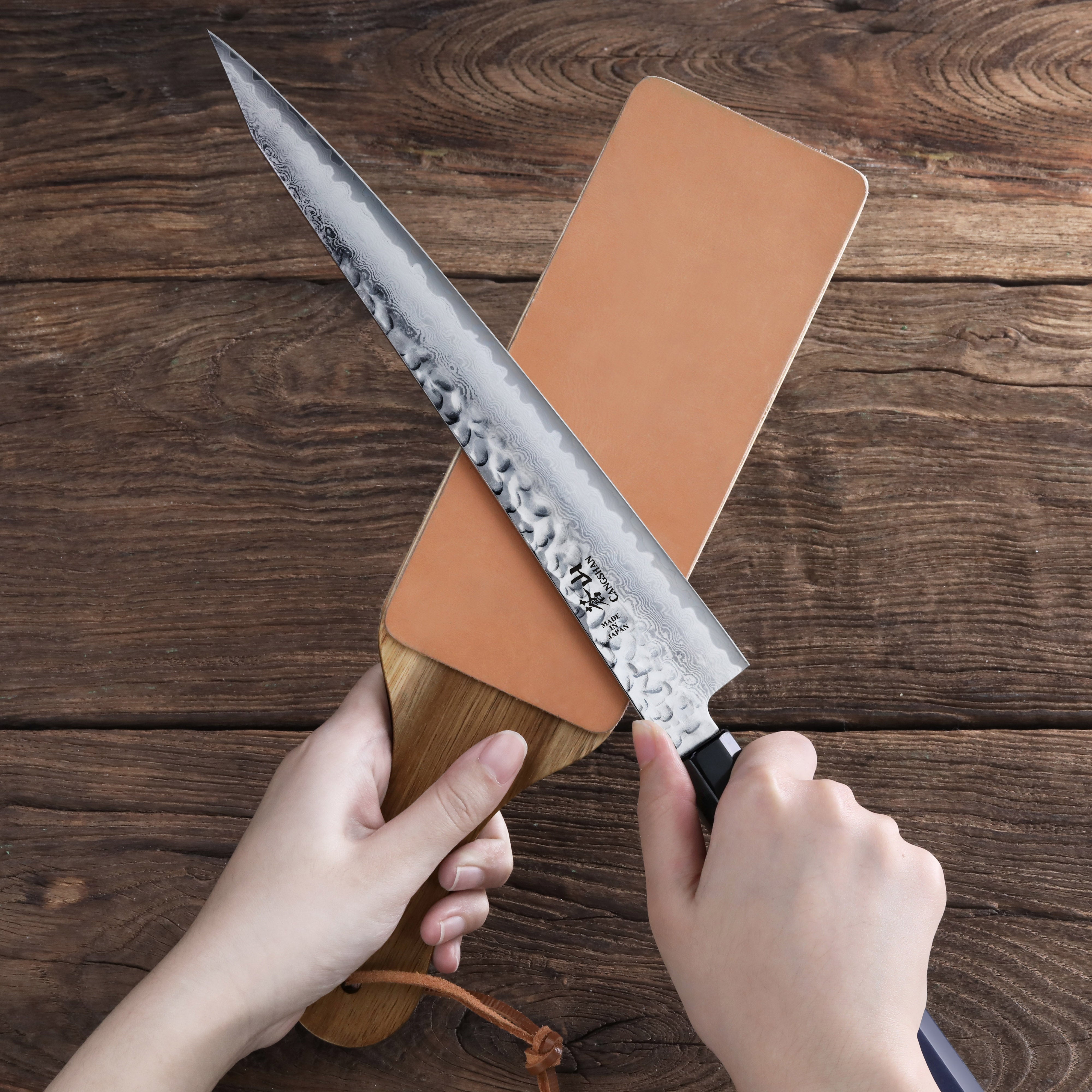 Cangshan 1026627 2-Sided Leather Paddle Strop