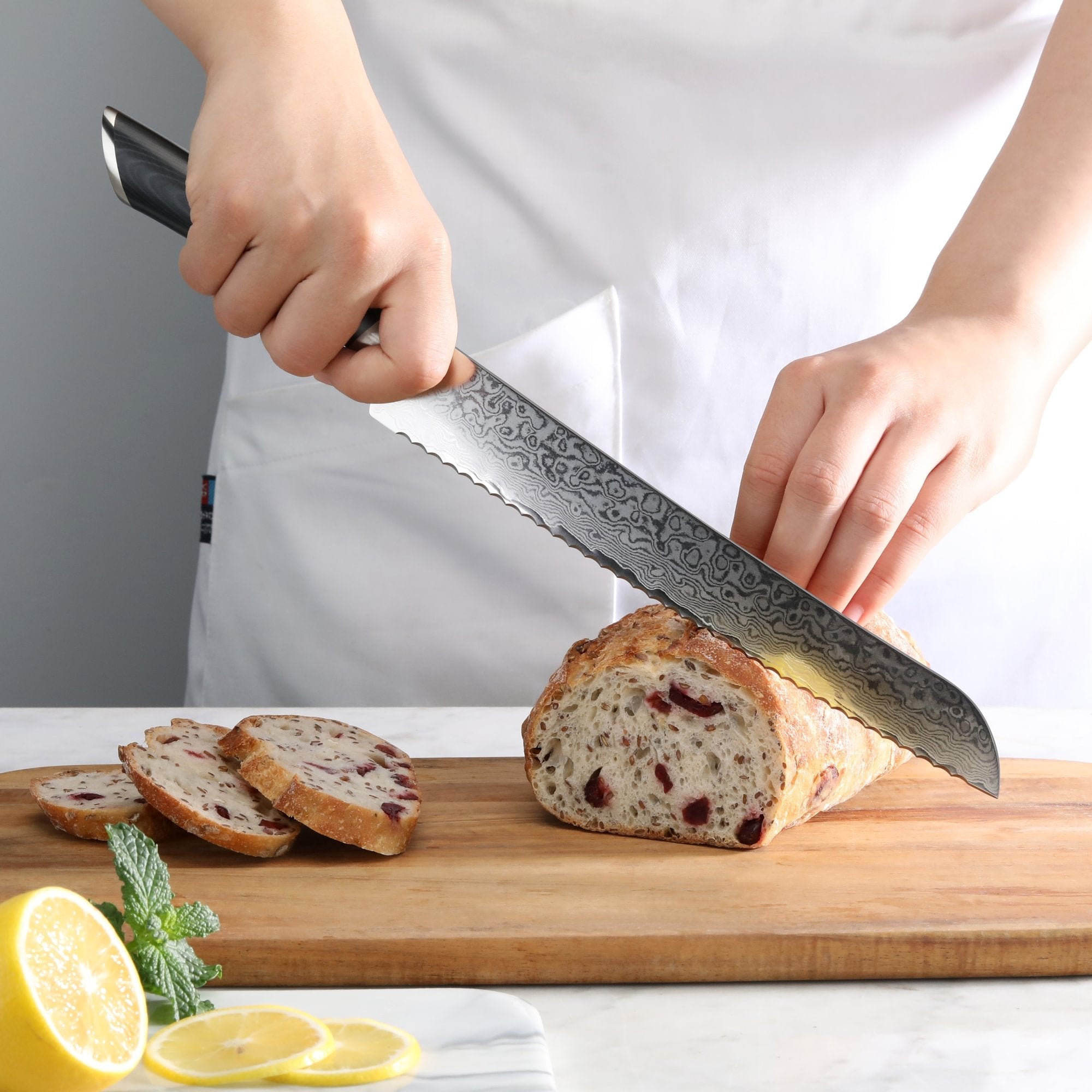 Cangshan 504241 KURO Series 9-Inch Bread Knife