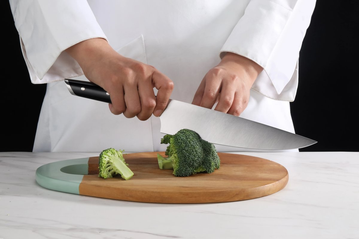 Cangshan 10301838 AKKA Series 8-Inch Chef’s Knife
