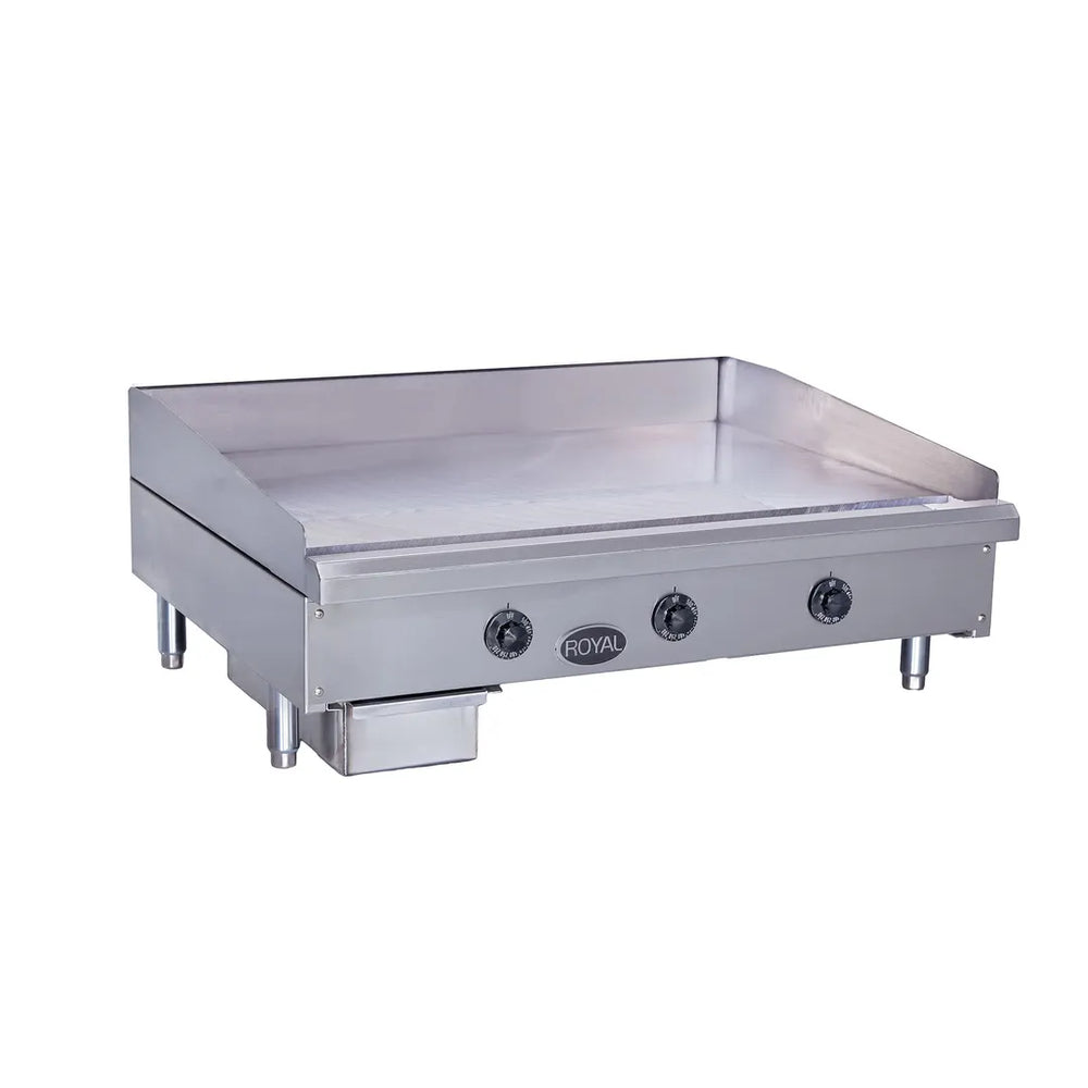 Royal Range RTGE-24 24" Countertop Electric Griddle with 24" x 21" Surface, Thermostatic Controls, 208/240v